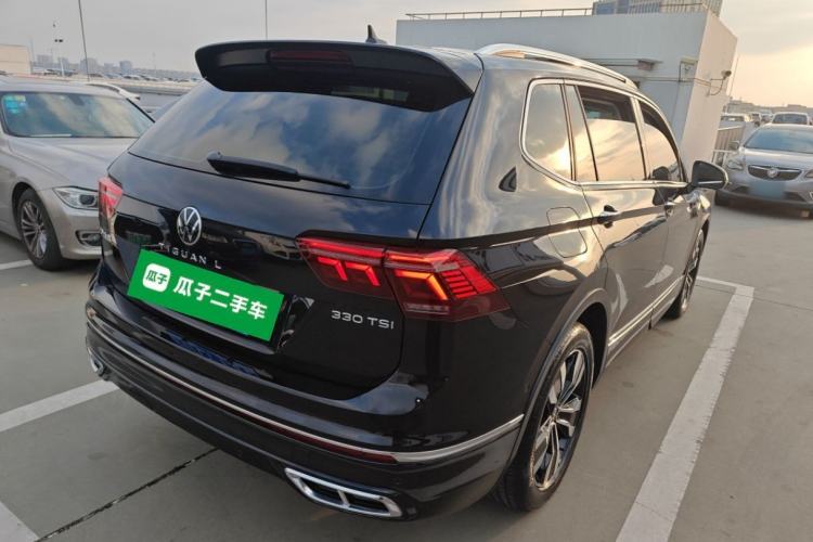Used Volkswagen Tiguan L 2023 330TSI Automatic Two-Wheel Drive R-Line Flagship Edition Rear Right 45 Deg