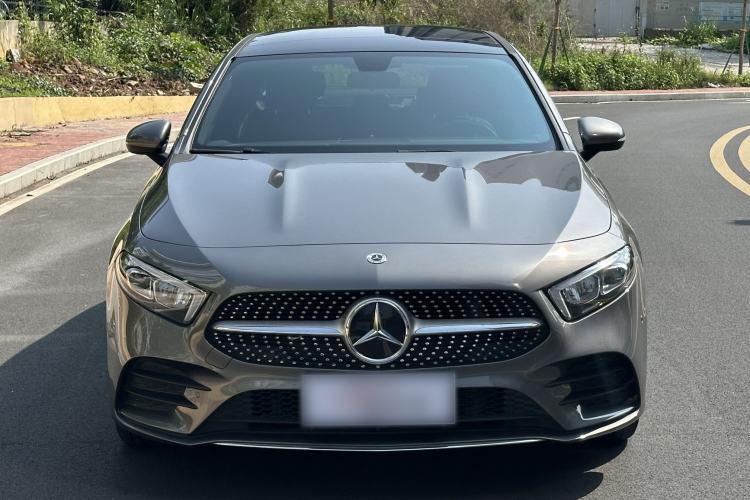 Used Mercedes-Benz A-Class 2022 Revised Version A 200 L Sport Sedan Fashionable Style Exterior 1
