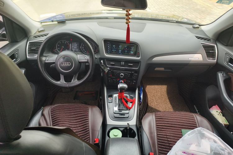 Used Audi Q5 2017 Plus 40 TFSI Ambition Model