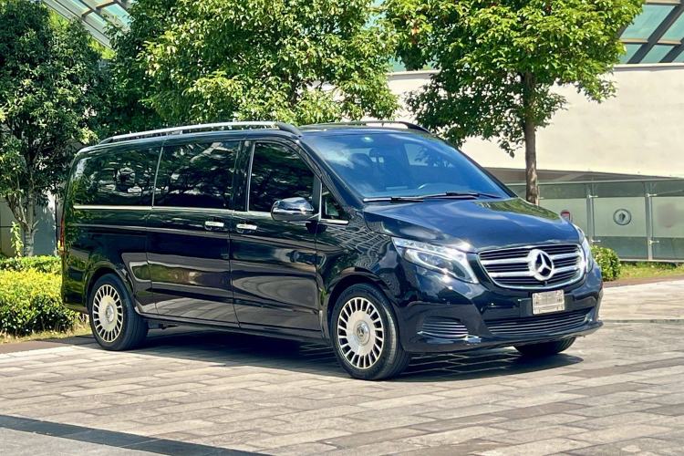 Used Mercedes-Benz V-Class 
