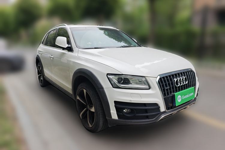 Used Audi Q5 2016 40 TFSI Comfort Model
