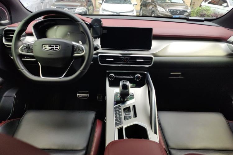 Used Geely Auto Coolray 2019 Sport Model 260T DCT Battle China V Standard