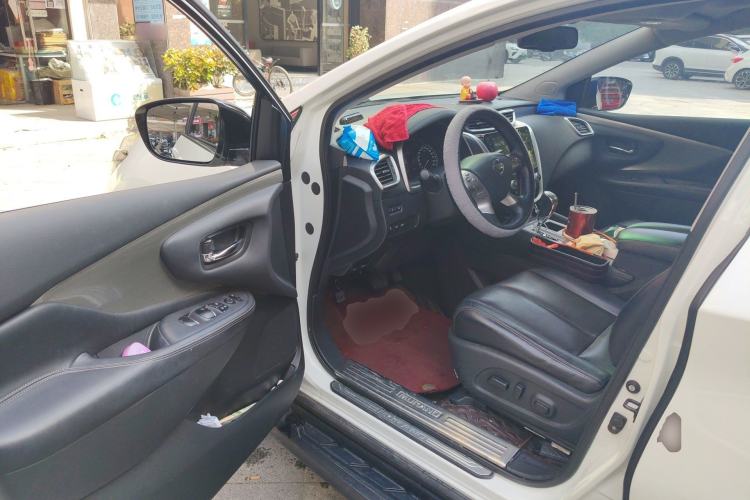 Used Nissan Murano 2019 2.5L XL Two-Wheel Drive Smart Connect Luxury Edition China VI Standard