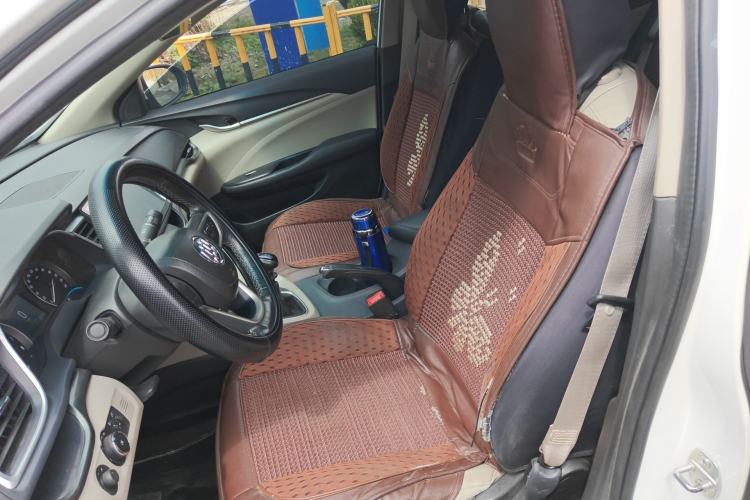 Used Buick GT 2018 15T Manual Elite Version China V Standard
