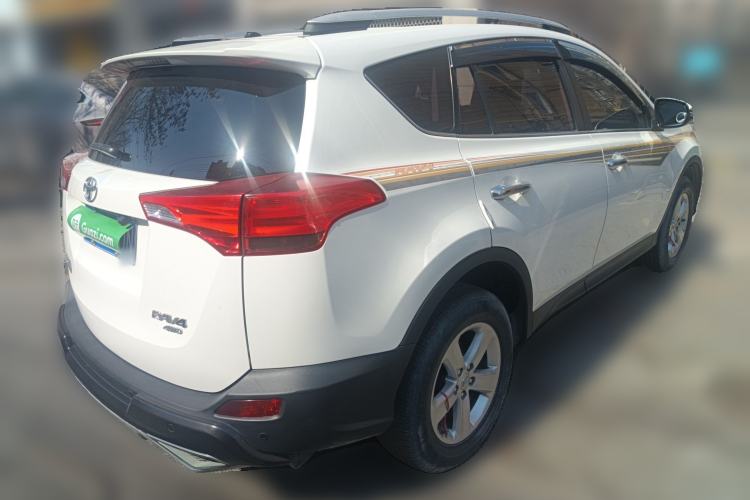 Used Toyota RAV4 2013 2.0L CVT Four-Wheel Drive New Edition