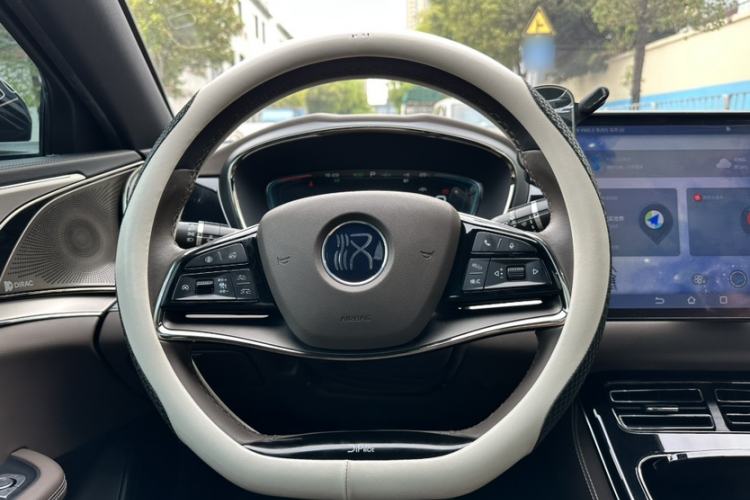 Used BYD Han 2020 DM Four-Wheel Drive Performance Edition Luxury Model Steering Wheel