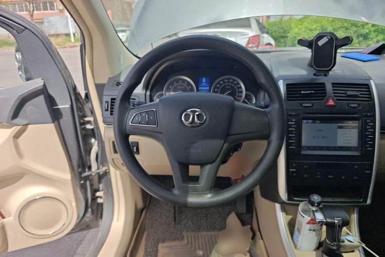 Used BAIC E Series 2013 Sedan 1.5L Automatic Leshang Edition

