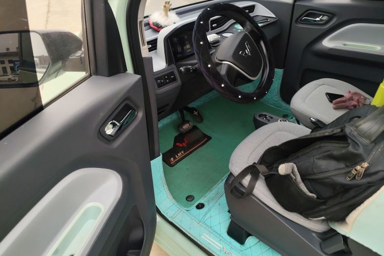 Used Wuling Hongguang MINIEV 2022 Macaron Premium Model – Lithium Iron Phosphate