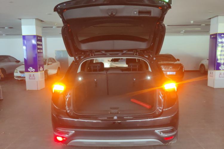 Used Buick Envision 2023 Encore S 552T Two-Wheel Drive Luxury Model