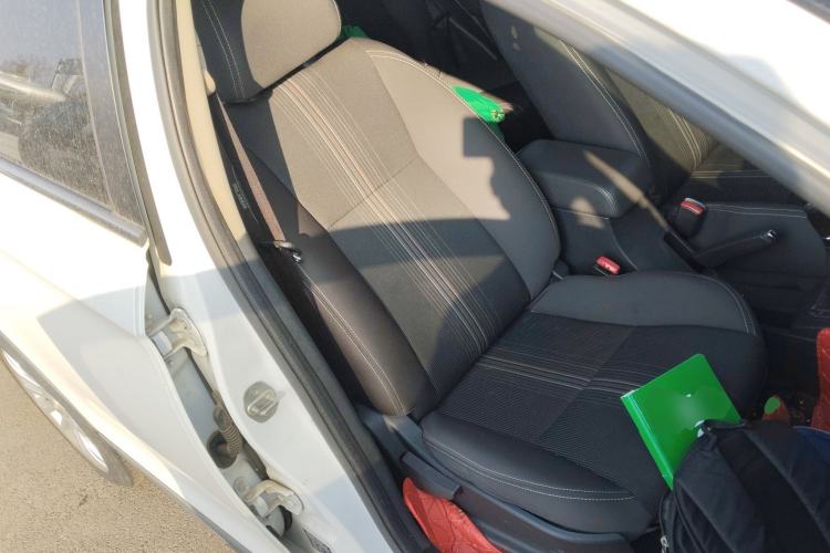 Used Dongfeng Aeolus AX3 2016 1.5L Manual ZhiKu Model