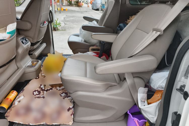 Used Ford Tourneo Custom 2017 2.0T Automatic Elite Edition Left Rear Seat