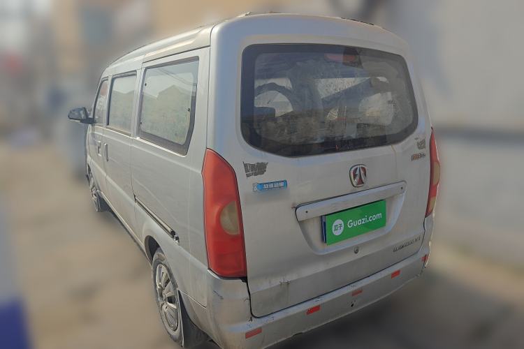 Used BAIC Weiwang 306 2011 1.3L Comfort version 7 seats
