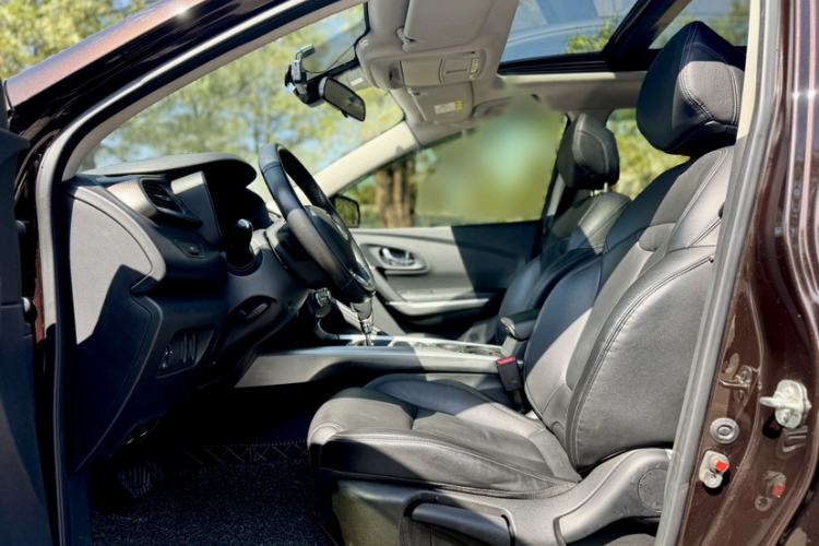 Used Renault Kadjar 2017 2.0L Two-Wheel-Drive Leading Edition