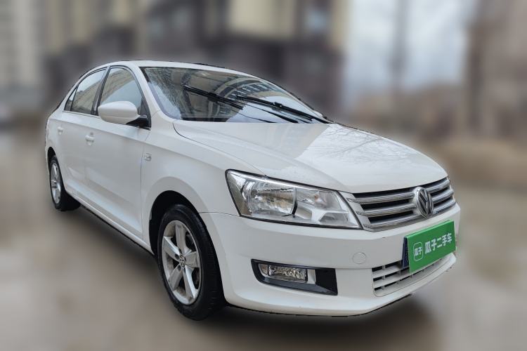 Used Volkswagen Santana 2013 1.6L Automatic Comfort Edition Front Right 45 Deg