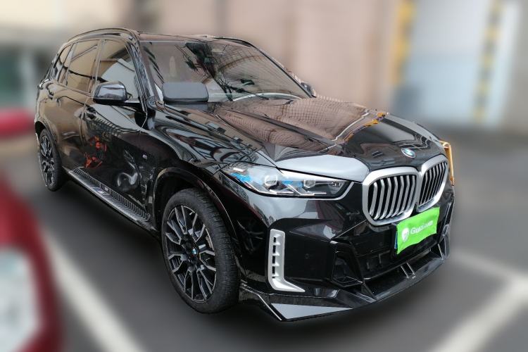 Used BMW X5 2023 xDrive 40Li M Sport Night Edition Package
