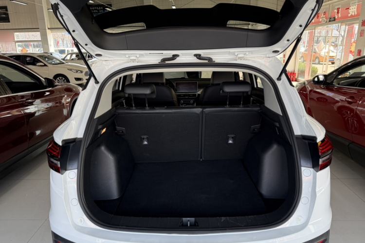 Used Geely Auto Coolray 2023 1.5T DCT Platinum Edition