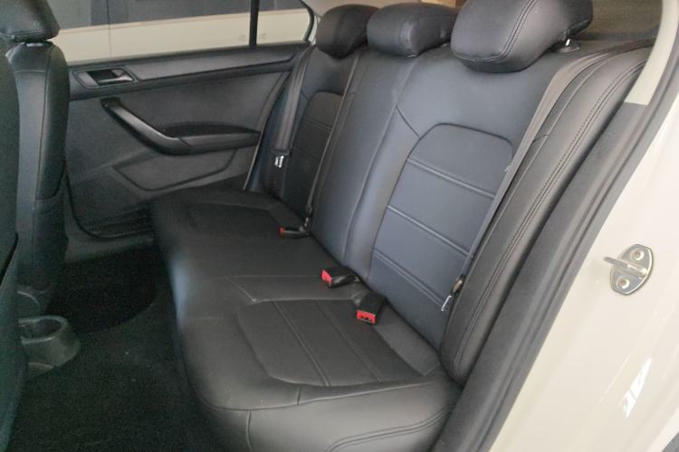 Used Volkswagen Santana 2018 1.5L Automatic Fashion Edition Left Rear Seat