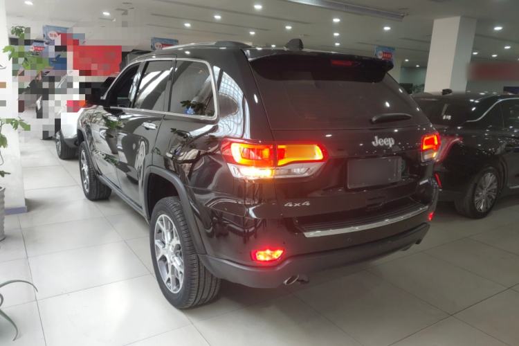 Used Jeep Grand Cherokee 2020 3.0L Elite Navigation Edition