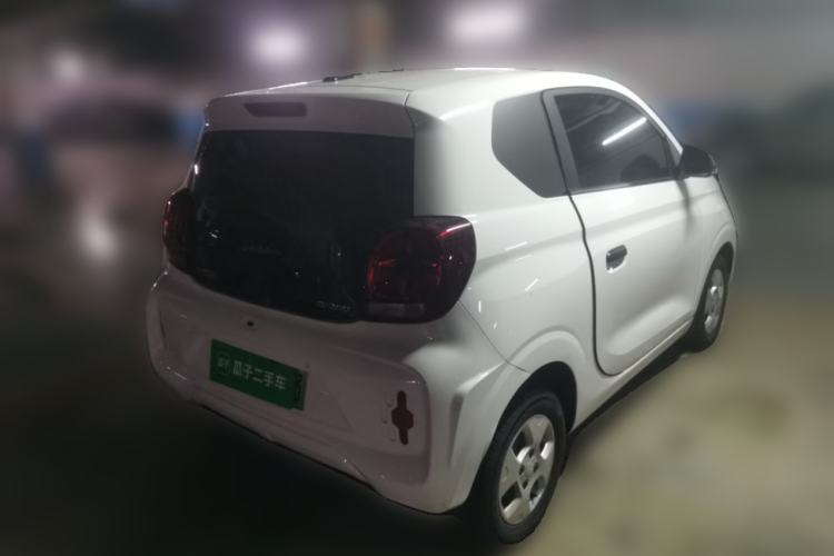 Used Roewe Clever 2021 302km All-Round Version Rear Right 45 Deg