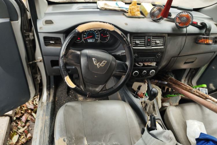 Used Wuling Hongguang 2014 1.2L Base Model China IV