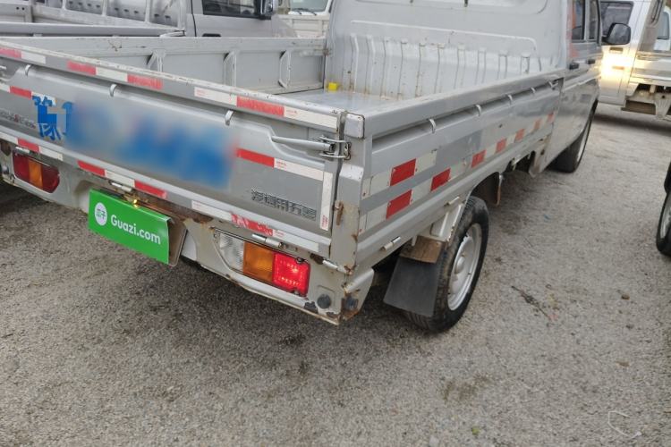 Used Wuling Rongguang New Truck 2019 1.5L Double-Cab China VI L3C
