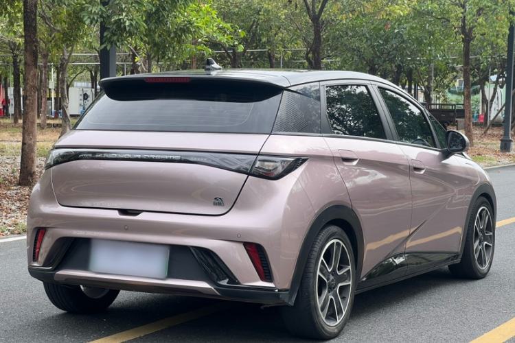 Used BYD Dolphin 2021 405 km Fashion Edition
