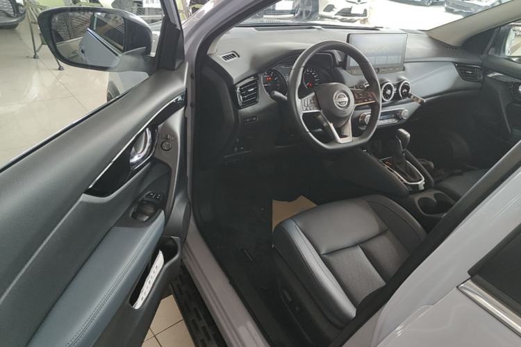 Used Nissan Qashqai 2025 Honor 2.0L CVT XV+ Leading Edition