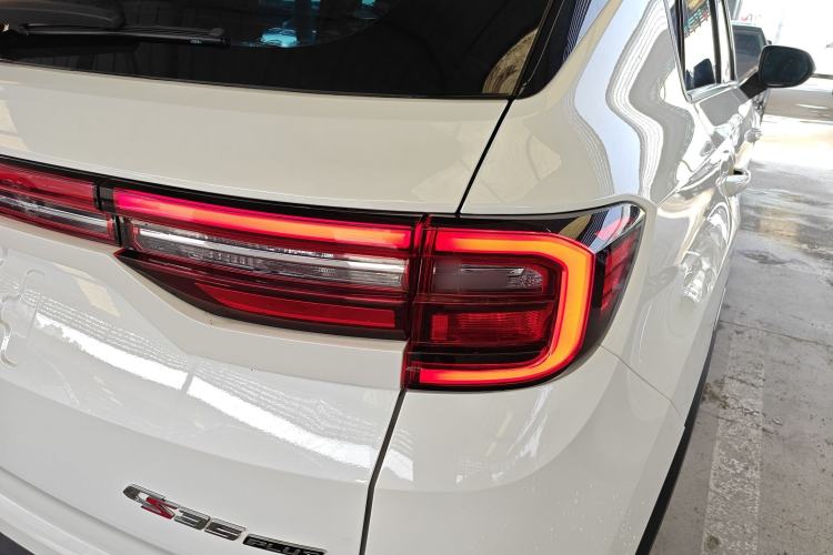 Used CHANGAN CS35PLUS 2019 1.6L Manual Chuanlian Edition