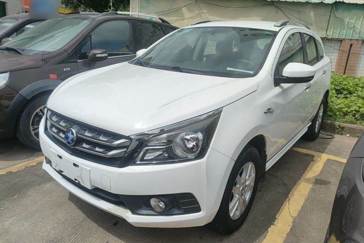 Used Venucia T70 2016 2.0L CVT Smart Choice Edition