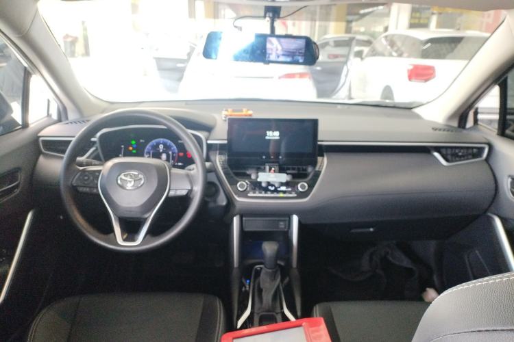 Used Toyota FRONTLANDER 2024 2.0L CVT Elite Edition
