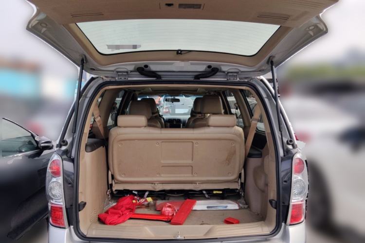 Used Buick GL8 2012 2.4L BASE Comfort Edition Trunk