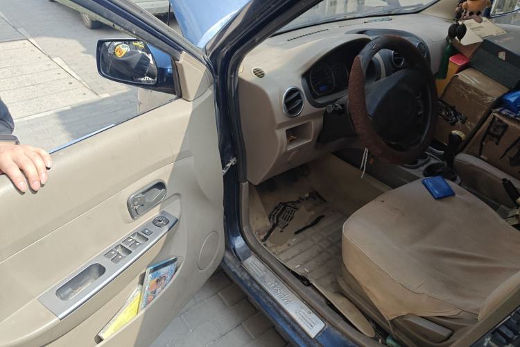 Used Wuling Hongguang 2014 1.2L Standard Model China IV