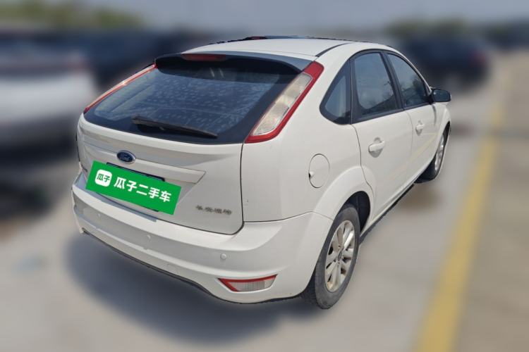 Used Ford Focus 2013 Hatchback Classic 1.8L Automatic Base Model Rear Right 45 Deg