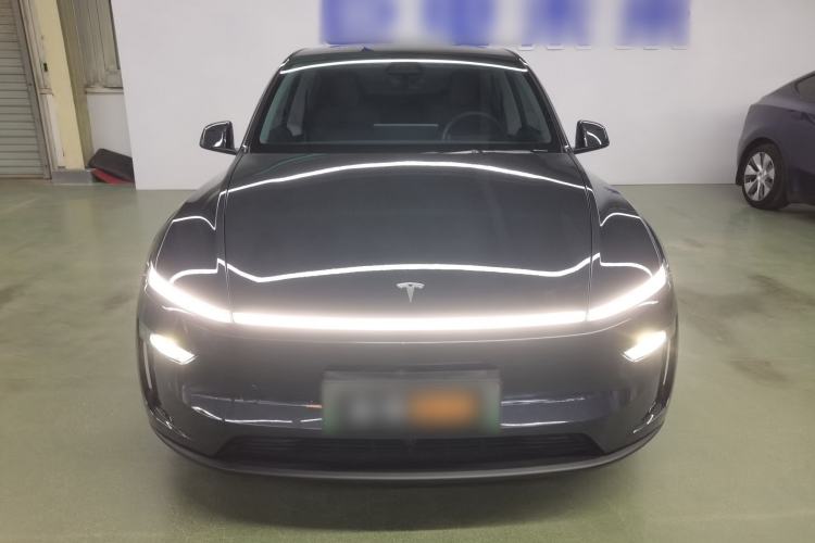 Used Tesla Model Y 2025 Long-Range All-Wheel Drive First Edition Front