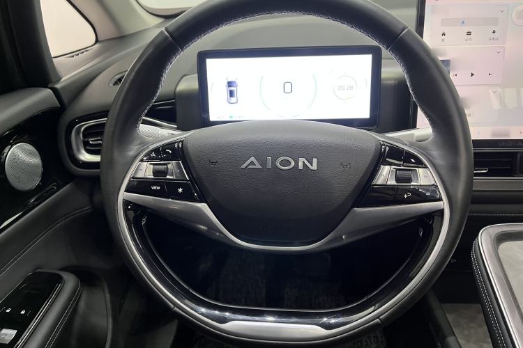 Used AION V 2024 Plus 70 Star Edition Lithium Iron Phosphate
