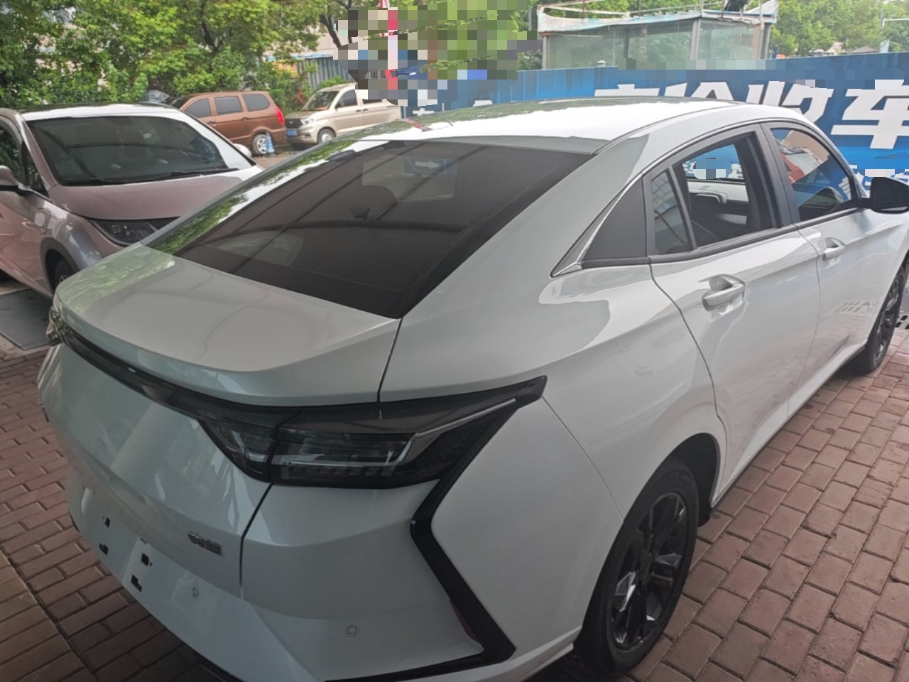 Dongfeng Aeolus Yixuan 2025 1.5L Automatic Luxury Version - Luxury — снимка 6