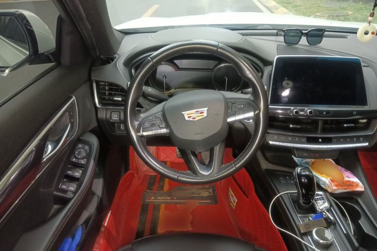 Used Cadillac CT5 2020 28T Fashion Edition Steering Wheel