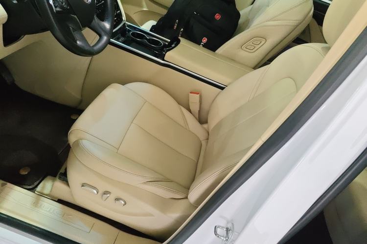 Used Buick GL8 2023 ES Lu Zun Deluxe Model