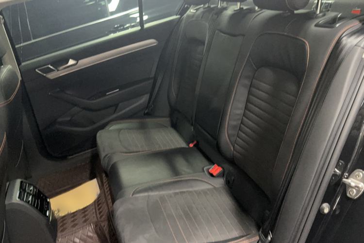 Used Volkswagen Magotan 2021 330TSI DSG 30th Anniversary Edition