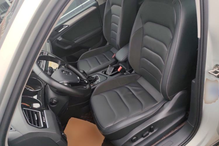 Used Volkswagen Tiguan L 2021 280TSI Automatic Two-Wheel Drive Smart Edition Left Front Seat