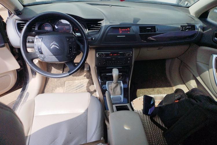 Used Citroen C5 2014 2.0L Automatic Zunyue Model