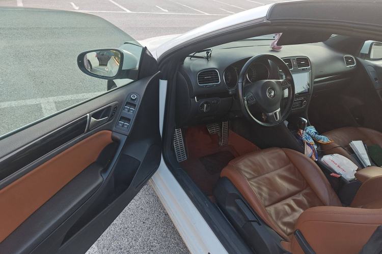 Used Volkswagen Golf 2012 1.4TSI Luxury Convertible Edition
