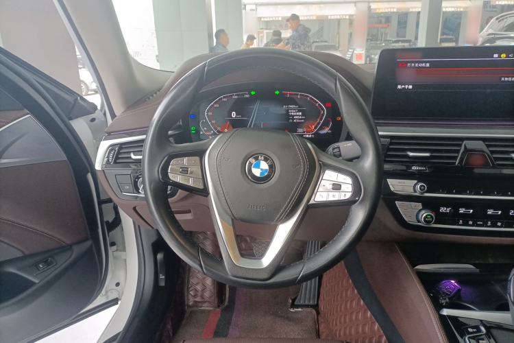 Used BMW 5 Series 2022 Restyled 525Li Luxury Package Steering Wheel