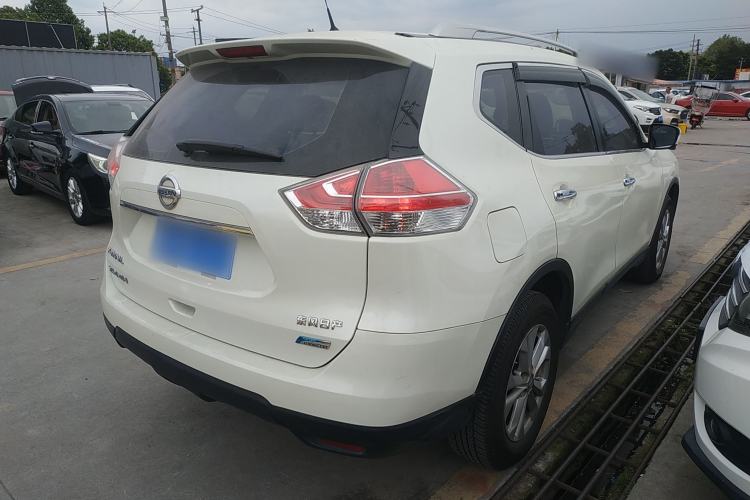 Used Nissan X-Trail 2014 2.5L CVT Luxury Edition 4WD Rear Right 45 Deg