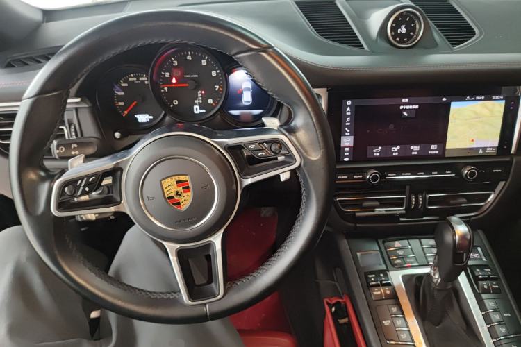 Used Porsche Macan 2021 Macan 2.0T
