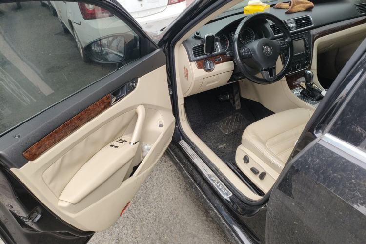 Used Volkswagen Passat 2013 1.8TSI DSG Prestige Edition Driver Seat