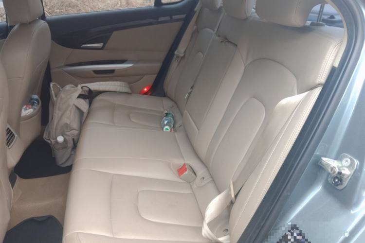 Used BAIC Senova D70 2013 2.0T Elite Edition Left Rear Seat