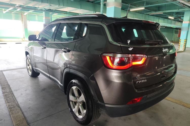 Used Jeep Compass 2017 200T Automatic Family Edition
