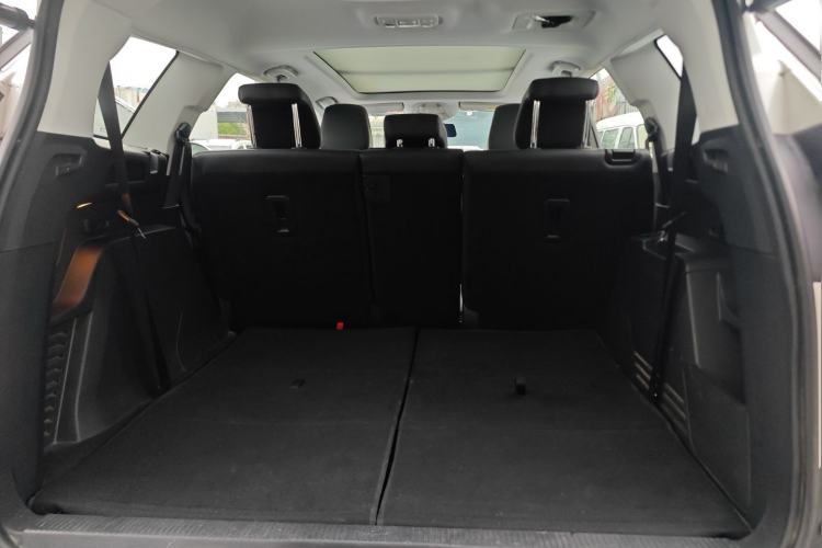 Used Peugeot 5008 2017 350THP 7-Seater Elite Edition Trunk