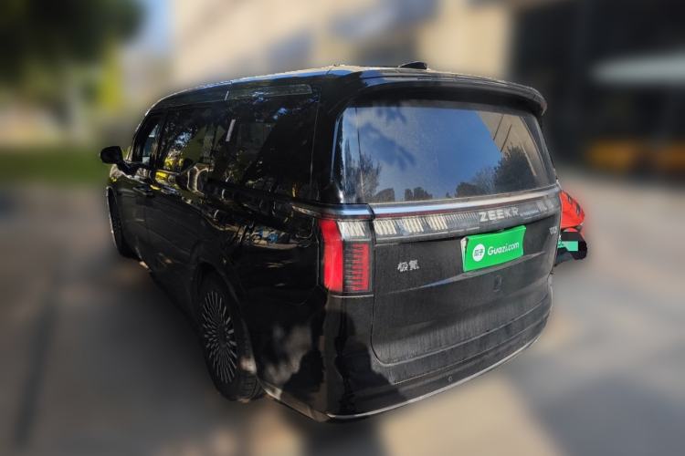 Used Zeekr 009 2022 WE Edition
